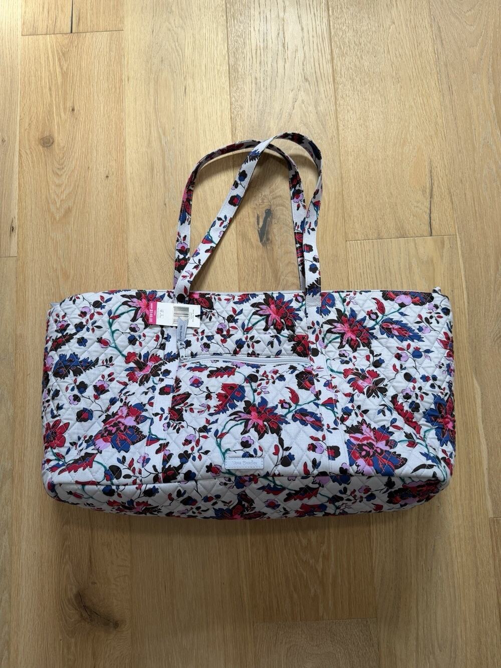 NWT Vera Bradley Deluxe Travel Tote Weekend Luggage Vineyard Floral Shoulder Bag